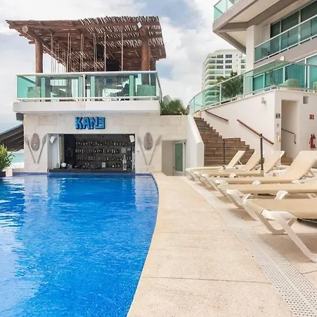 Caribbean Ocean View At The Hotel Zone Cancun Exterior photo