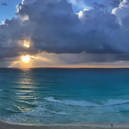 Caribbean Ocean View At The Hotel Zone Cancún Exterior foto